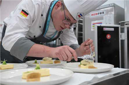 Im Wettbewerb ist oft höchste Konzentration unter Zeitdruck gefragt. Mit den Mentaltrainern haben die Champions die Möglichkeit, offen über ihre Probleme zu reden.