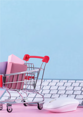 <p>E-Commerce-Manager*in oder Prompt Engineer: Die Digitalisierung lässt völlig neue Berufe entstehen. Aber auch Innovationen oder Marktveränderungen sorgen für die Entwicklung neuer Berufsbilder oder deren Ablösung. Hier wird klar: Auch die Berufsorientierung muss sich regelmäßig an veränderte Marktbedingungen anpassen.</p> - © Freepik
