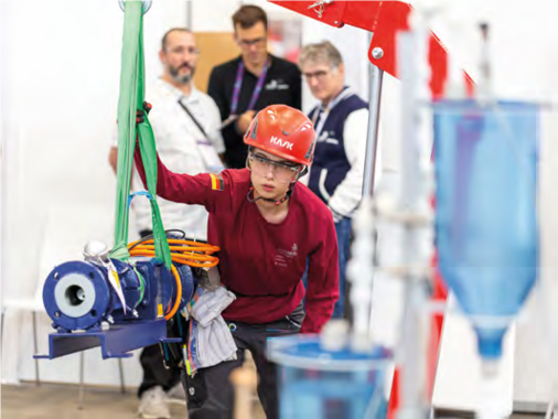 Maike Carolin Adel aus Konstanz erhielt für ihre Leistungen bei den diesjährigen WorldSkills in Lyon eine Exzellenzmedaille und wurde als Beste Europas in der Disziplin Water Technology ausgezeichnet. - © Frank Erpinar