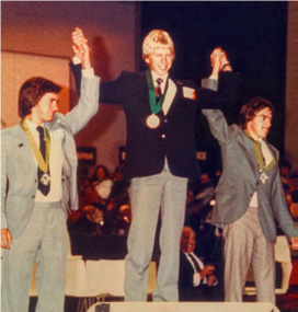 Ganz oben angekommen: Maurer Jan Decker (Mitte) holt den Sieg bei der Weltmeisterschaft 1979.