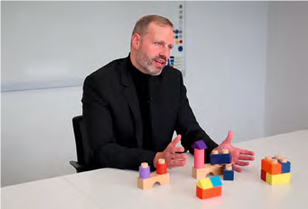 Video-Inhalte setzen im Hybriden Lernraum vertiefende Lernimpulse, zusätzlich angereichert mit Tipps, Trainingsaufgaben und Literaturverweisen.