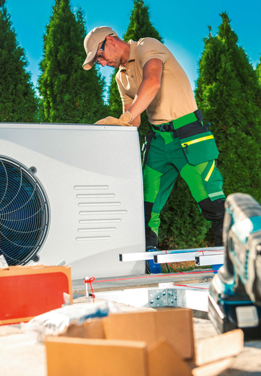 1 Im Fokus der Energiebranchen: Sanitär-, Heizungs- und Klima­techniker*­innen