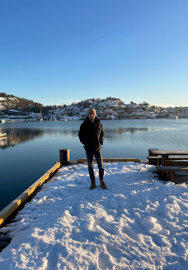 Auf dem Steg in Sandefjord. Von dort aus genoss Azubi Stefan Reichenbach den Ausblick auf die Stadt.